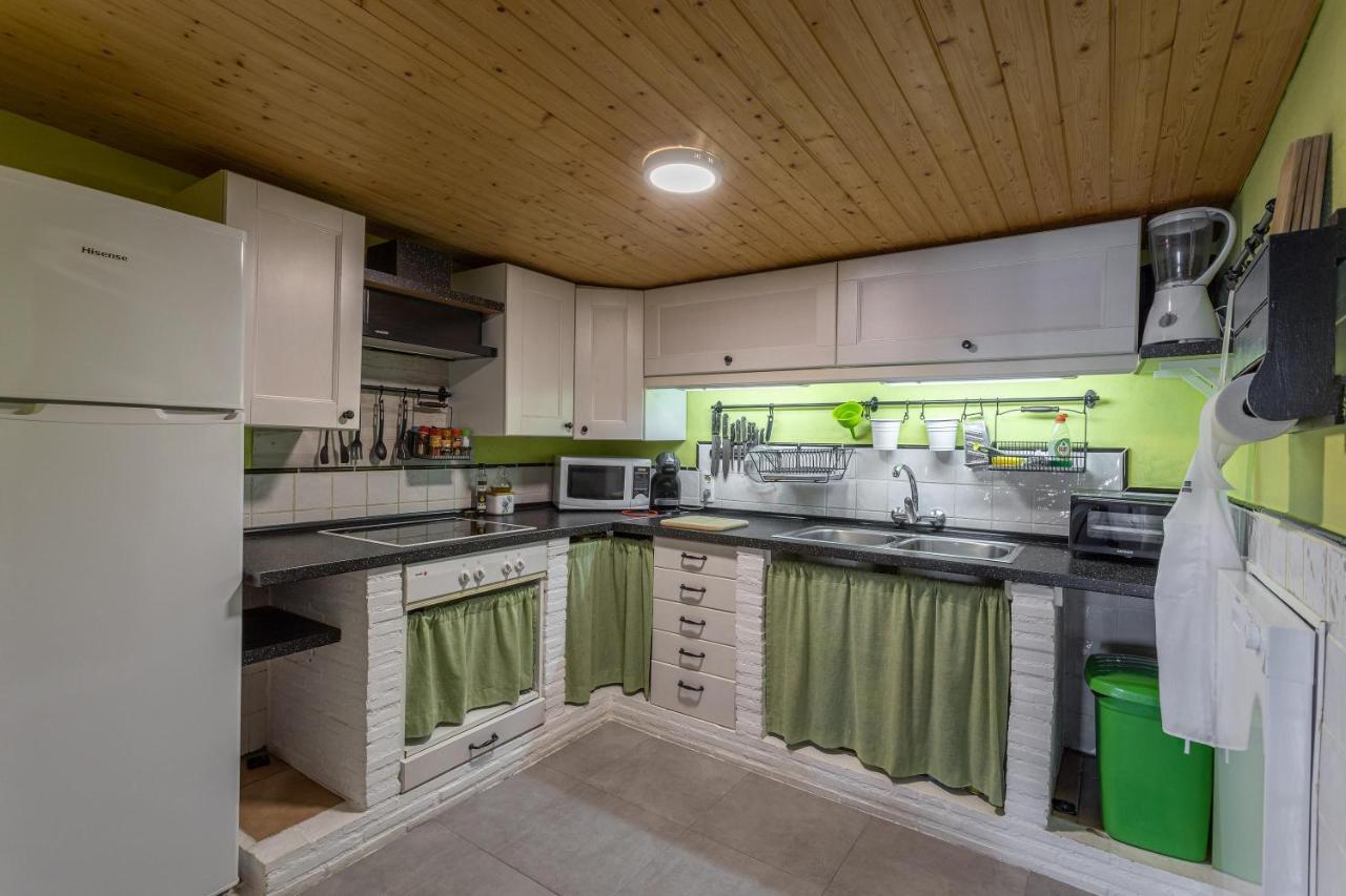 Villa Buganvilla En Salobrena Ngoại thất bức ảnh