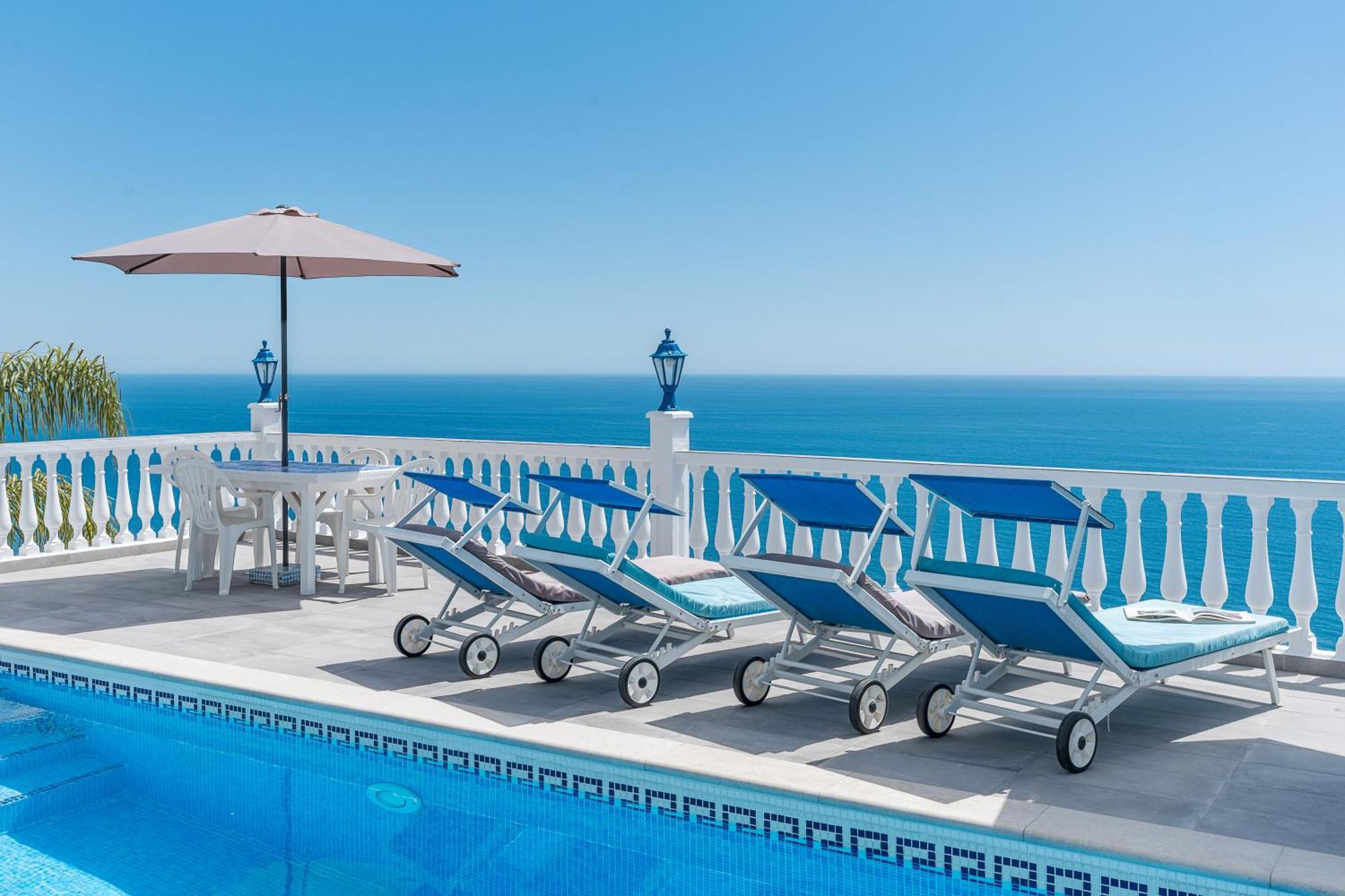 Villa Buganvilla En Salobrena Ngoại thất bức ảnh
